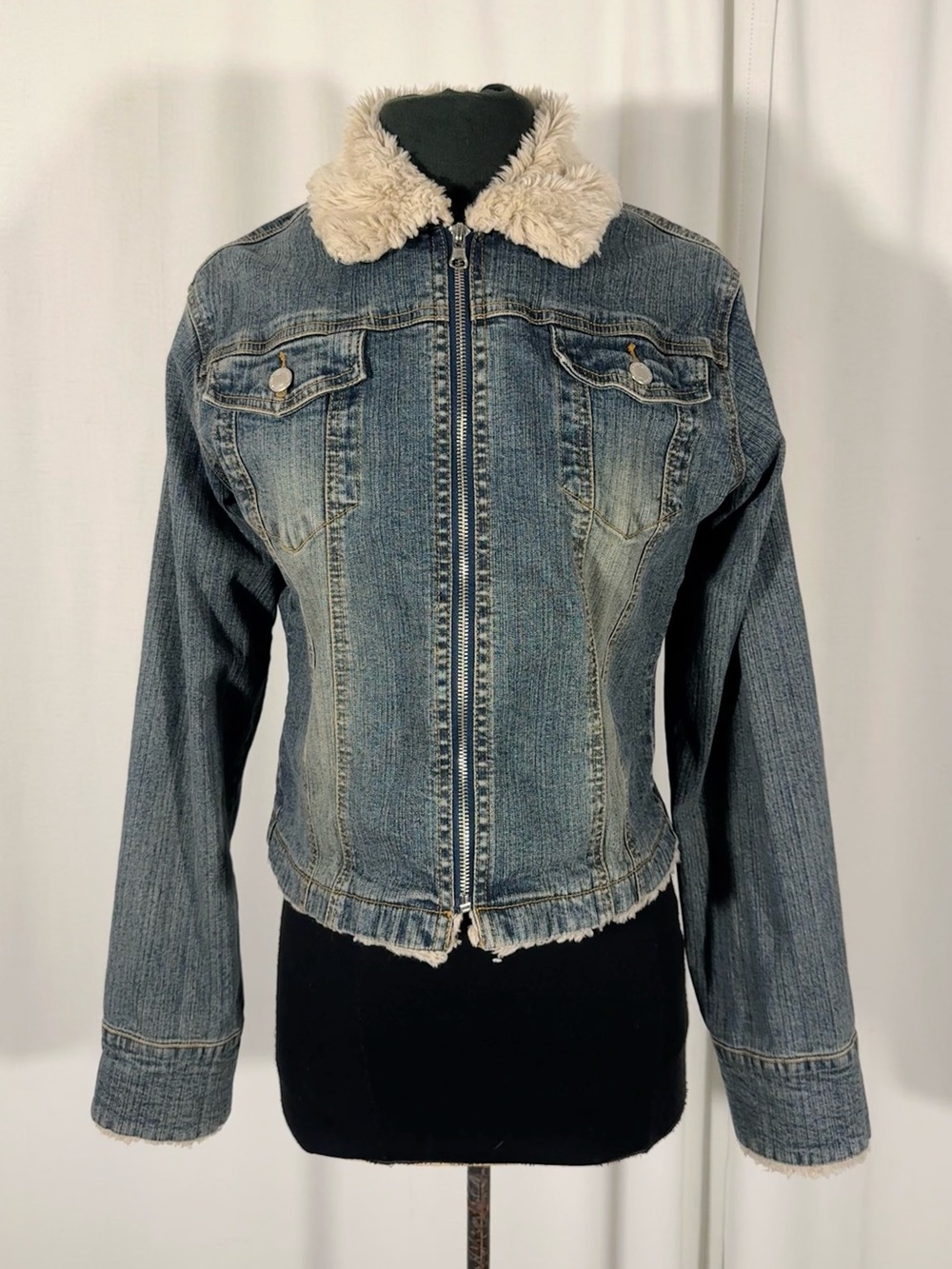 Vintage Y2K AC-3998 Sherpa Trim Denim Jacket